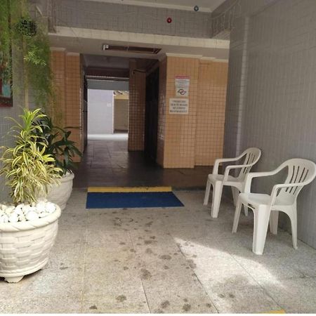 Condominio Familiar Com Apartamento A 150 Metros Do Mar Em Area Nobre Da Praia Grande Em อูบาตูบา ภายนอก รูปภาพ